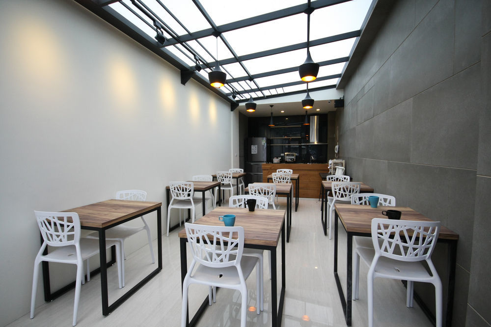 Check Inn Express Taichung Fuxing Hall 2 Esterno foto